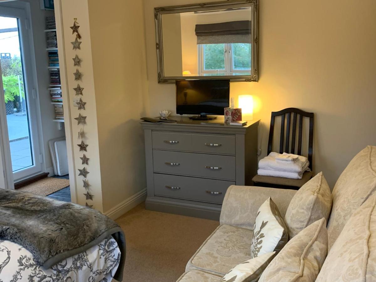 הולסוורת'י Molesworth Accommodation, Pyworthy, Devon מראה חיצוני תמונה