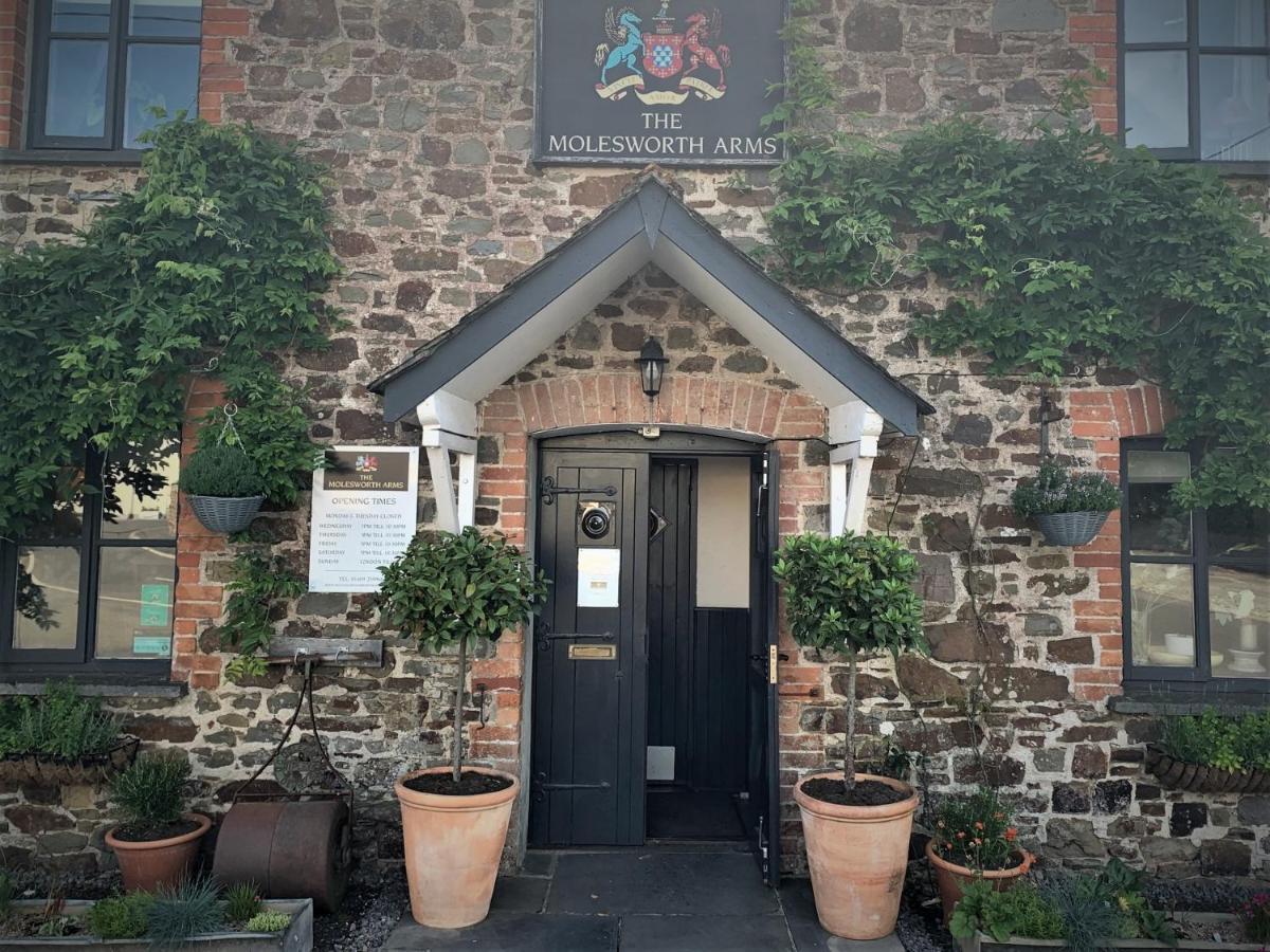 הולסוורת'י Molesworth Accommodation, Pyworthy, Devon מראה חיצוני תמונה